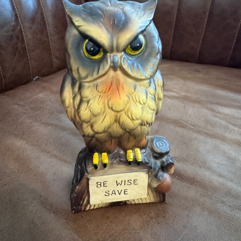 Vintage Dee Bee‎ Co – Hand Painted Owl Bank – Japan